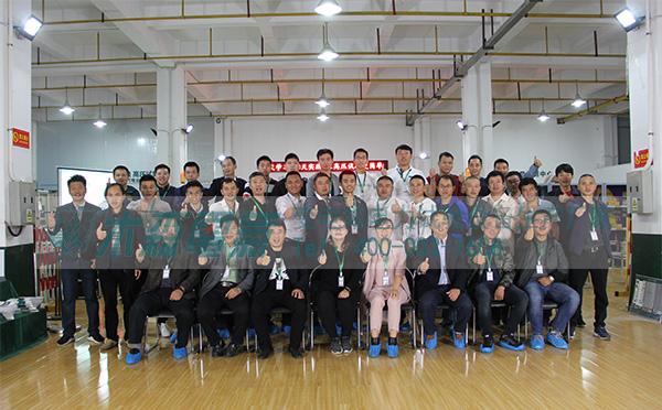 第25期高電壓試驗技術培訓班合影 第25期高電壓試驗技術培訓班合影